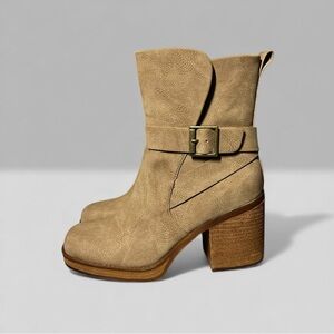 🌻KORKS Marci II Ankle Bootie Black Faux Leather Buckle Strap 3.5″ Heel Size 6